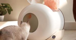 Furrytail App Connected Self Cleaning Litter Box