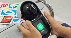 Clevedog Indoor Security Camera with 2.8-inch Screen