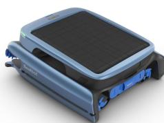 Beatbot iSkim Ultra Solar Robotic Pool Skimmer